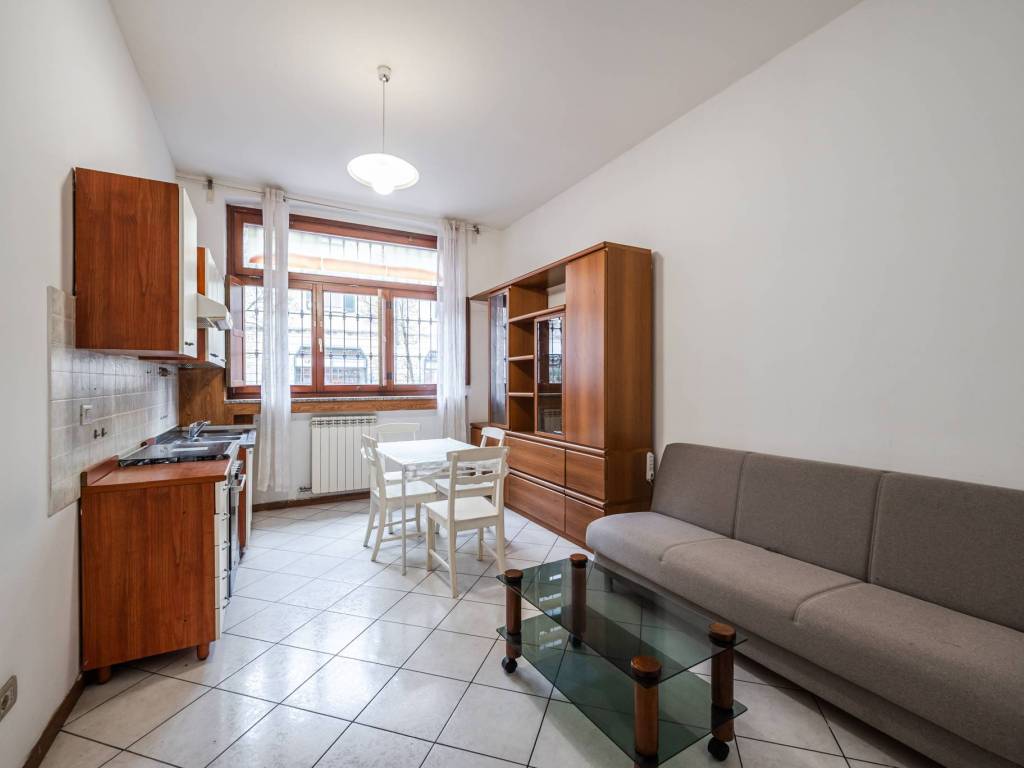 appartamento in vendita a Milano in zona Villapizzone