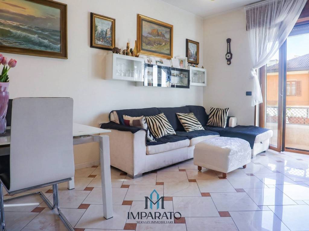 appartamento in vendita a Milano in zona Porta Garibaldi