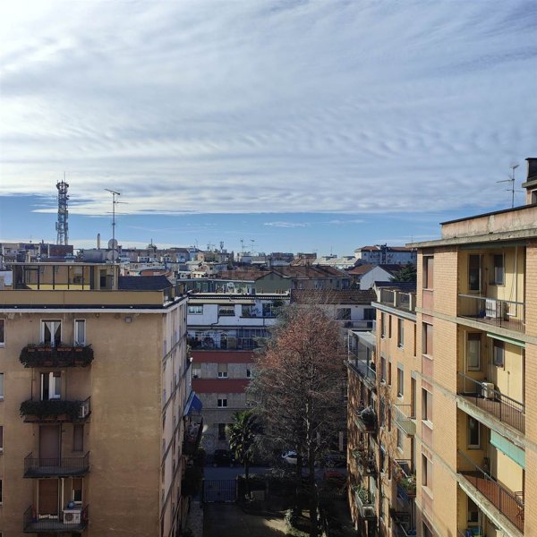 appartamento in vendita a Milano in zona Città Studi