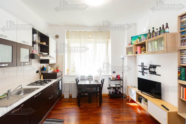 appartamento in vendita a Milano in zona Città Studi