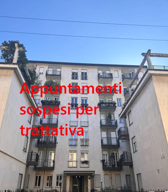 appartamento in vendita a Milano in zona Isola