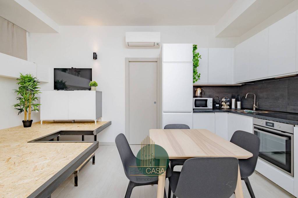 appartamento in vendita a Milano in zona Affori