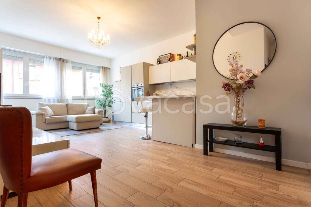 appartamento in vendita a Milano in zona Corvetto