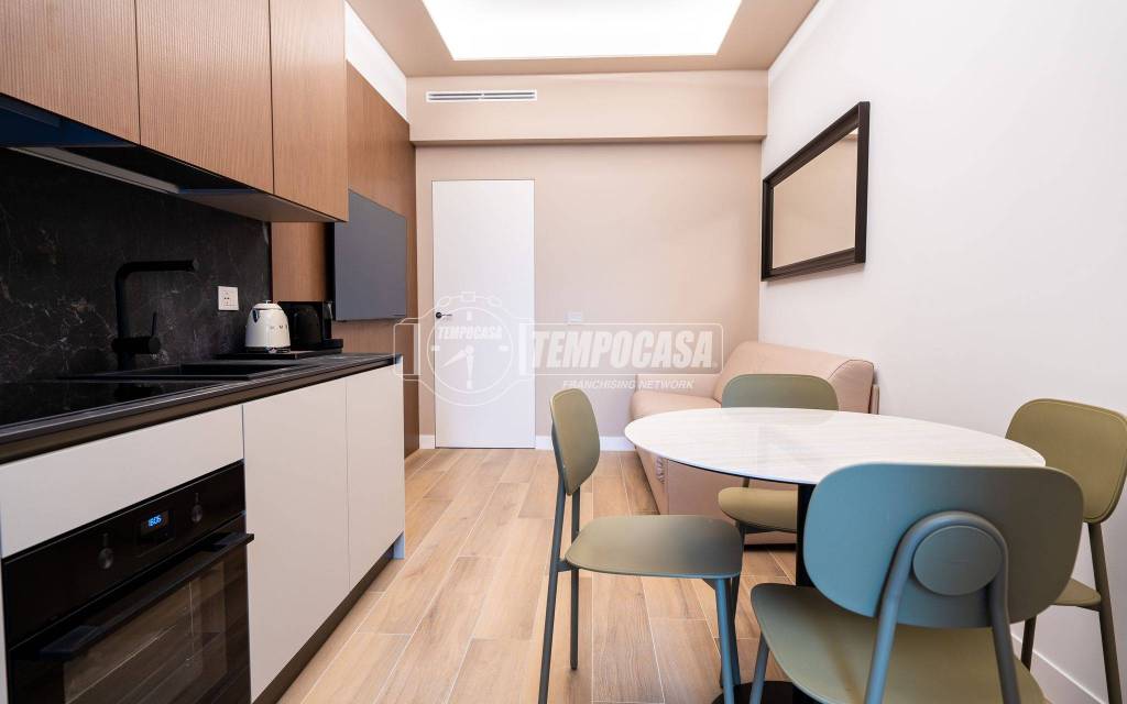 appartamento in vendita a Milano in zona Porta Garibaldi