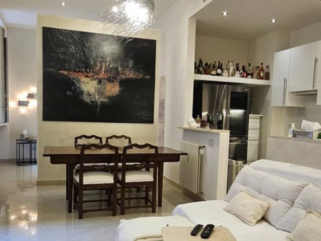 appartamento in vendita a Milano in zona Solari