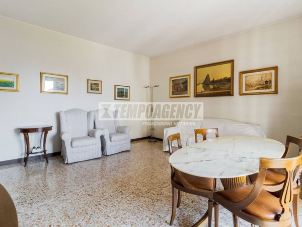 appartamento in vendita a Milano in zona Rogoredo