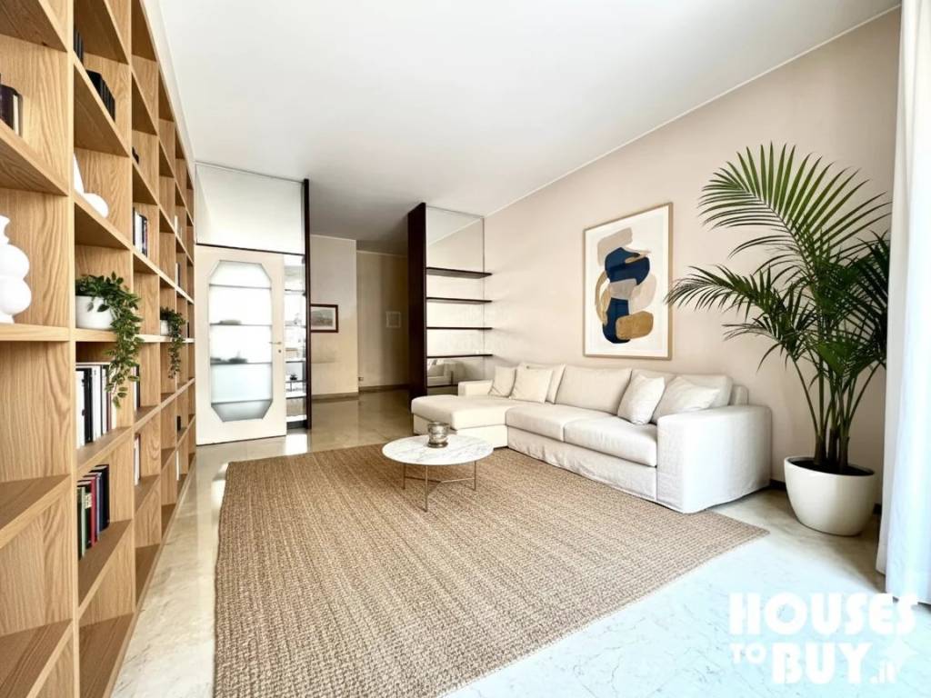 appartamento in vendita a Milano in zona Centro Direzionale