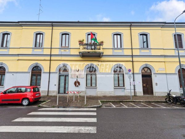 appartamento in vendita a Milano in zona Ortica