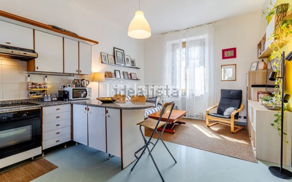appartamento in vendita a Milano in zona Piazzale Lodi