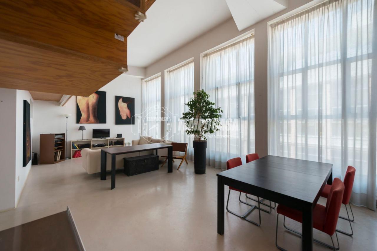 appartamento in vendita a Milano in zona Crescenzago