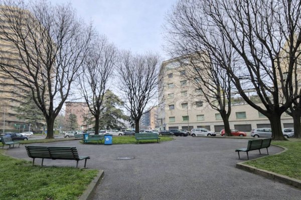 appartamento in vendita a Milano in zona Corvetto