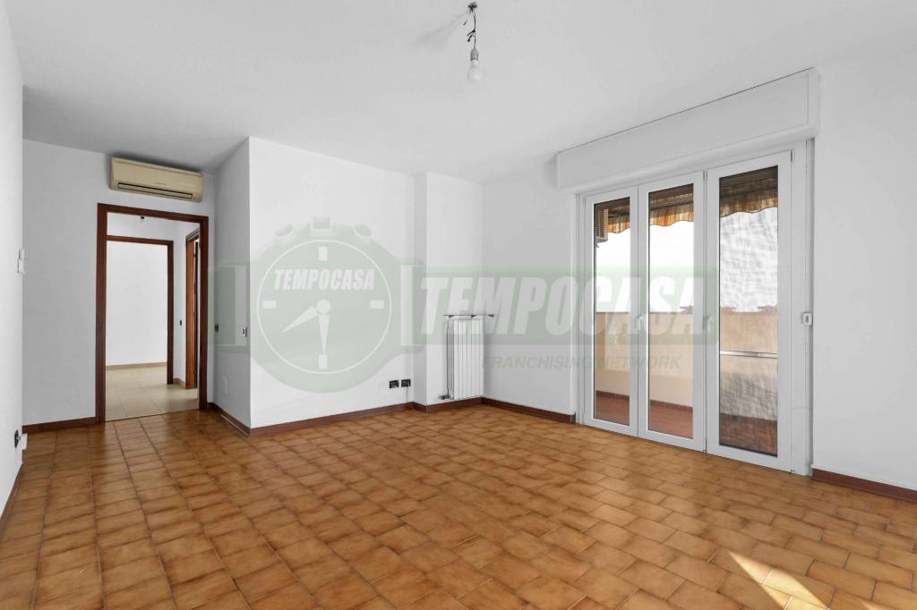 appartamento in vendita a Milano in zona Chiesa Rossa