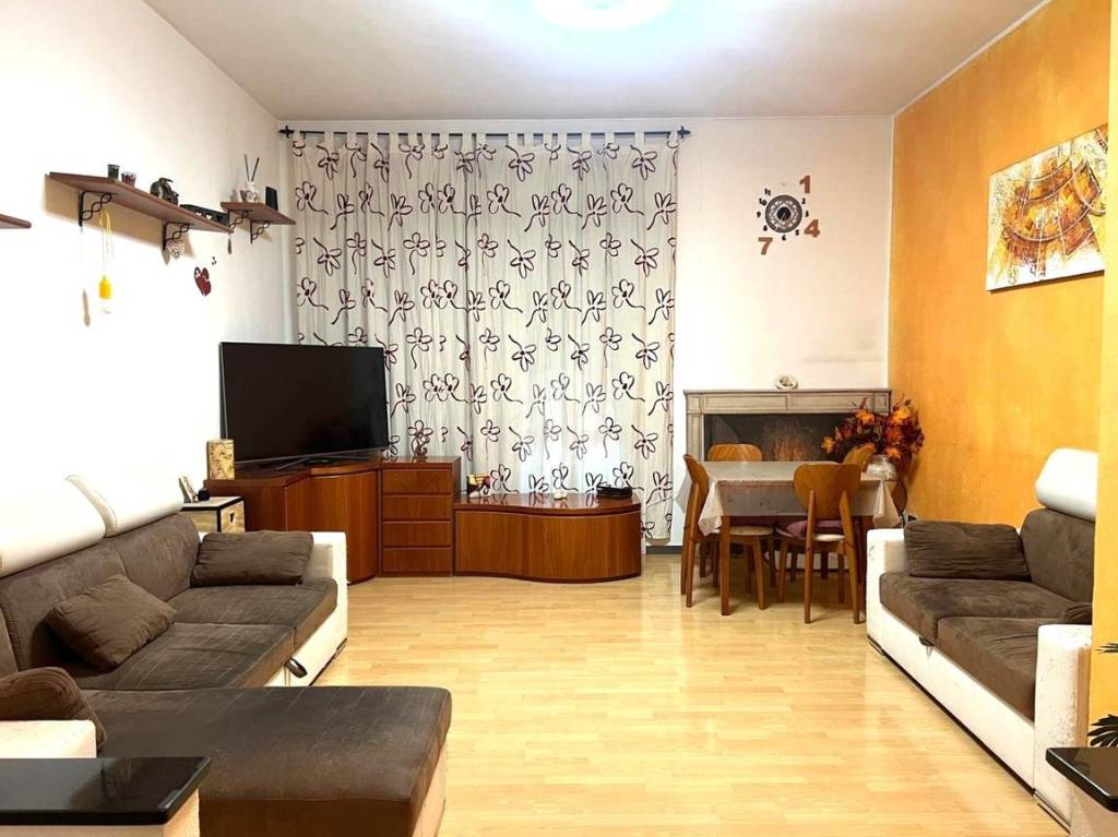 appartamento in vendita a Milano in zona Affori