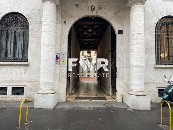 appartamento in vendita a Milano in zona Cadorna