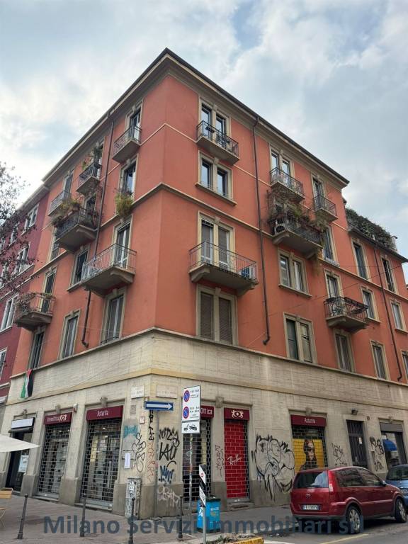 appartamento in vendita a Milano in zona Isola