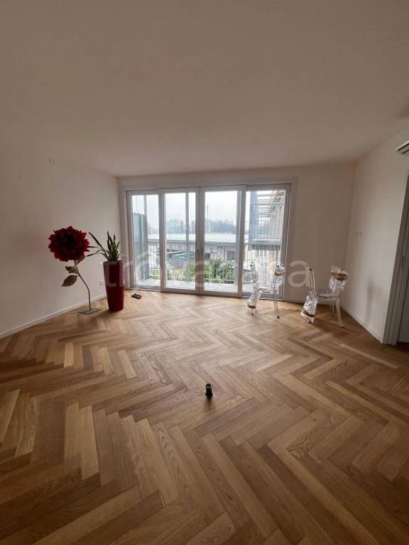appartamento in vendita a Milano in zona Dergano