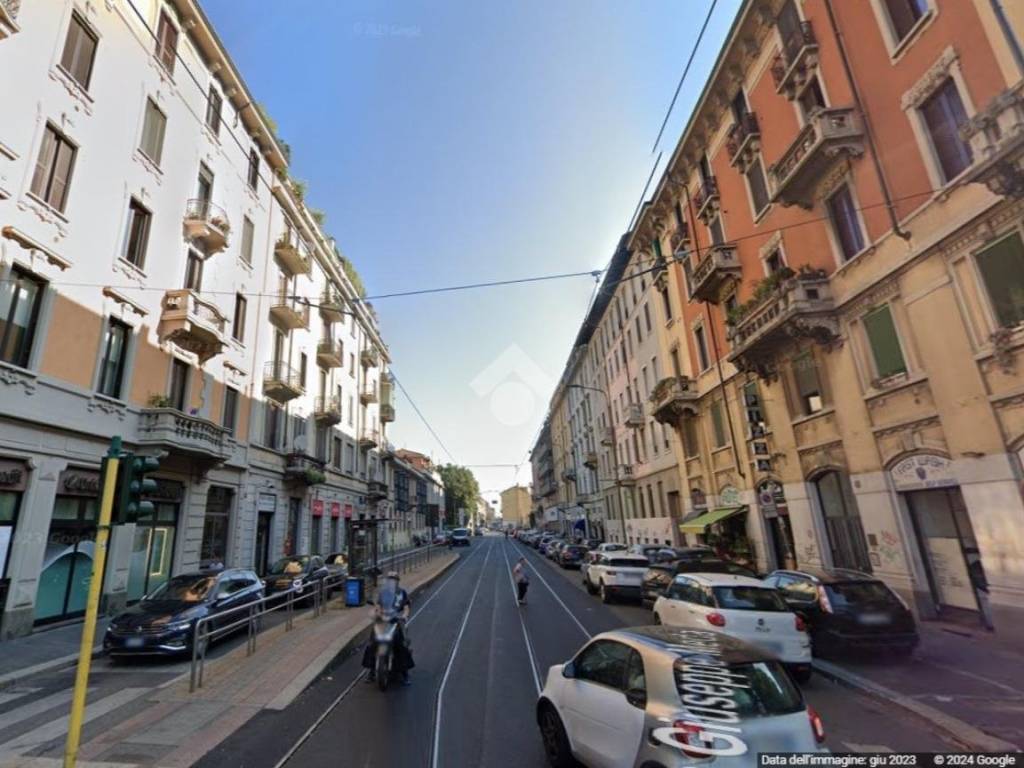 negozio in vendita a Milano in zona Bocconi