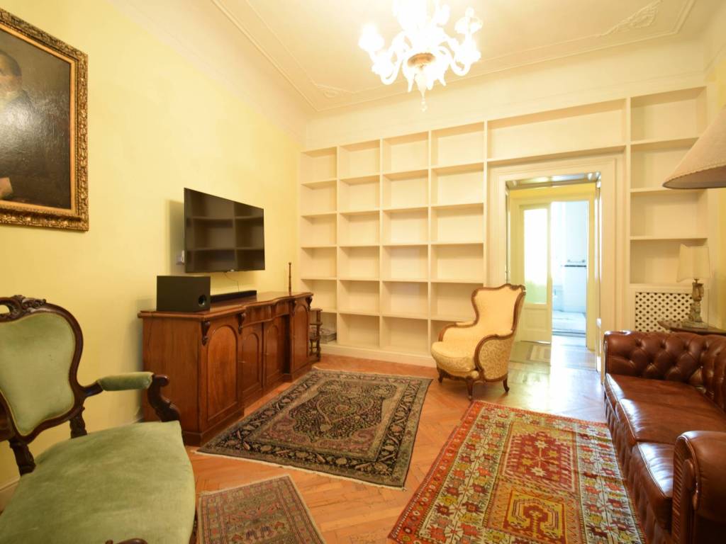 appartamento in vendita a Milano in zona Loreto