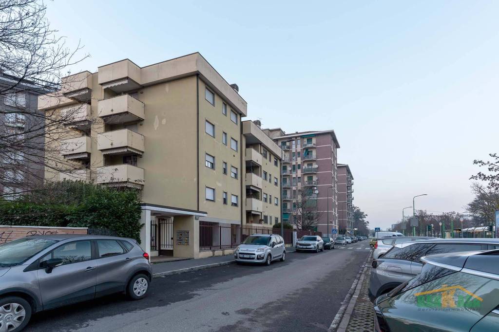 appartamento in vendita a Milano in zona Niguarda