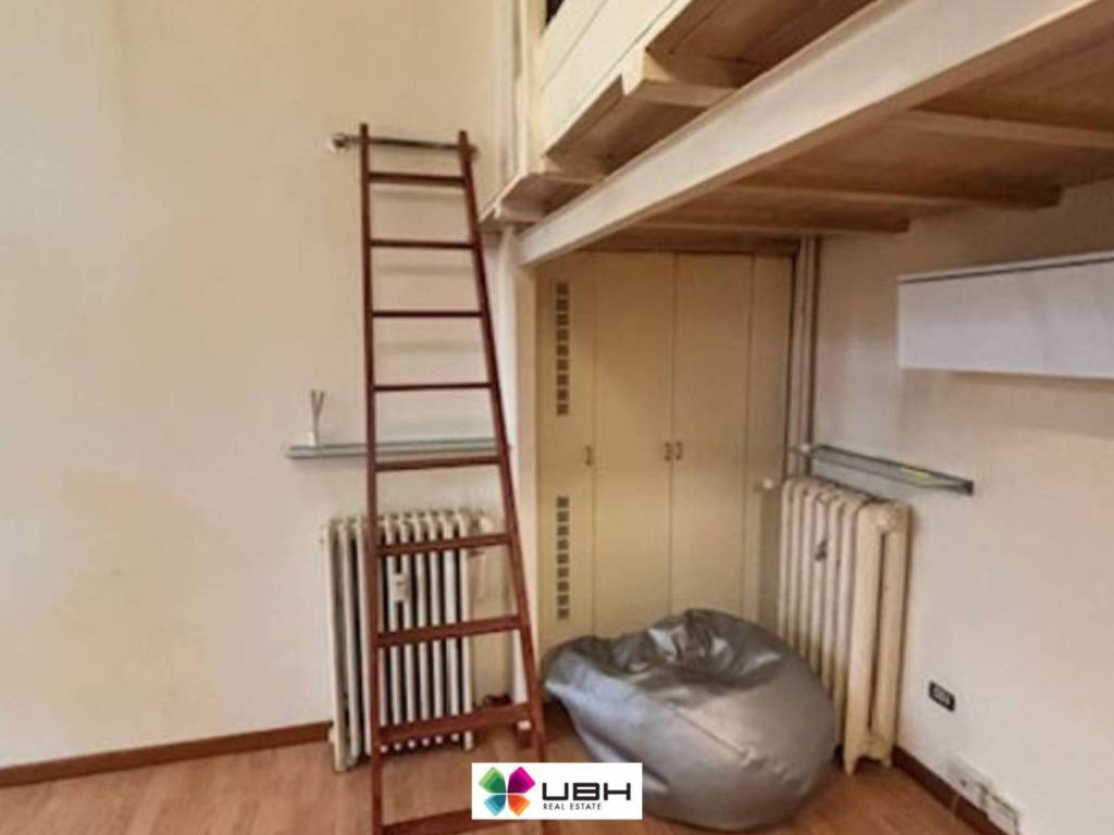 appartamento in vendita a Milano in zona Sempione