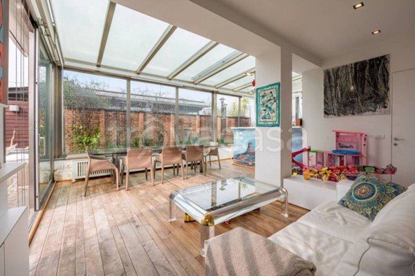 appartamento in vendita a Milano in zona Sempione