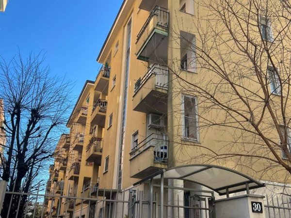 appartamento in vendita a Milano in zona Città Studi