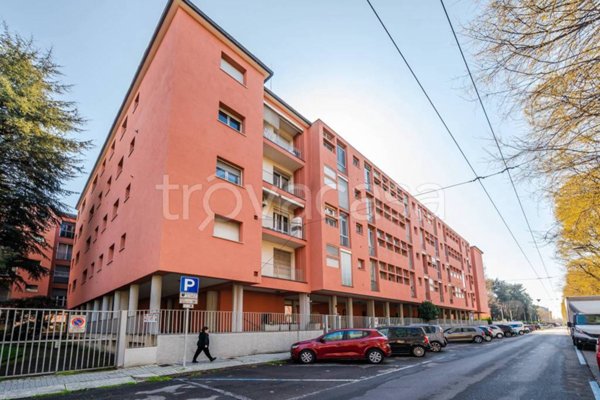 appartamento in vendita a Milano in zona Corvetto