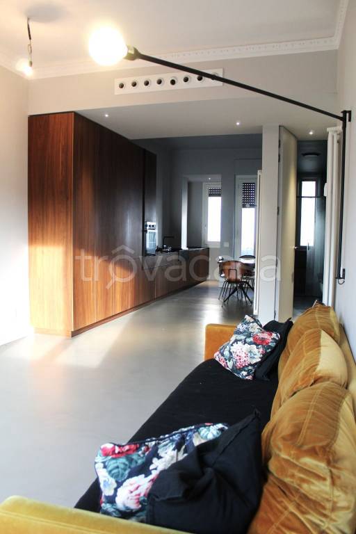 appartamento in vendita a Milano in zona Città Studi