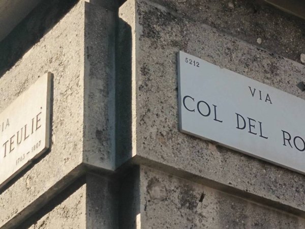 appartamento in vendita a Milano in zona Porta Lodovica