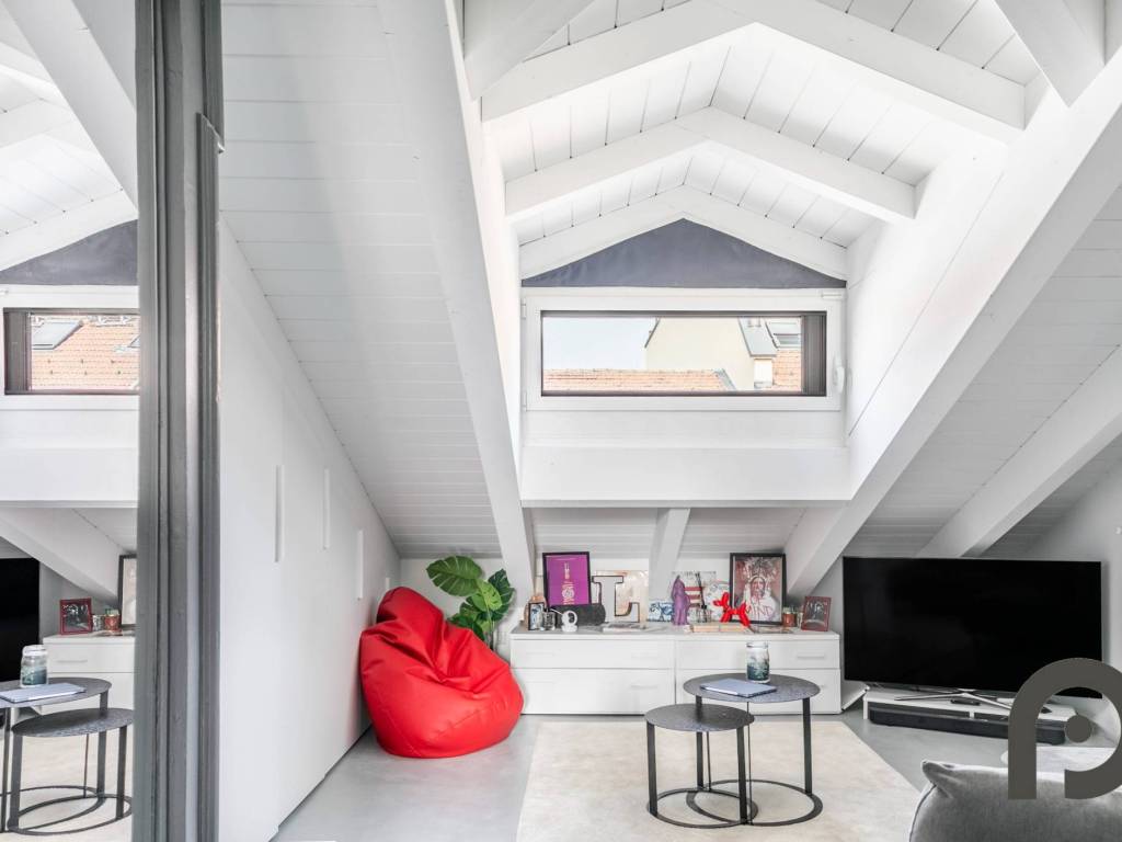 appartamento in vendita a Milano in zona Il Portello