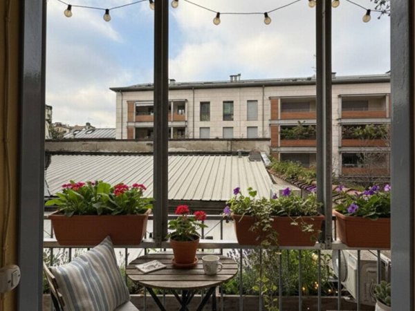 appartamento in vendita a Milano in zona Solari