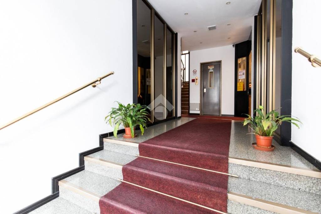appartamento in vendita a Milano in zona Loreto