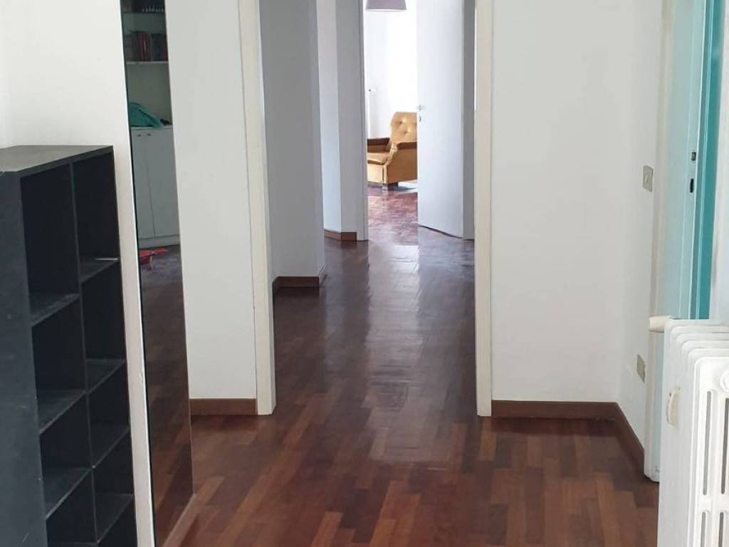 appartamento in vendita a Milano in zona Corvetto