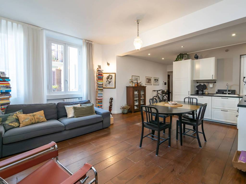 appartamento in vendita a Milano in zona Lambrate