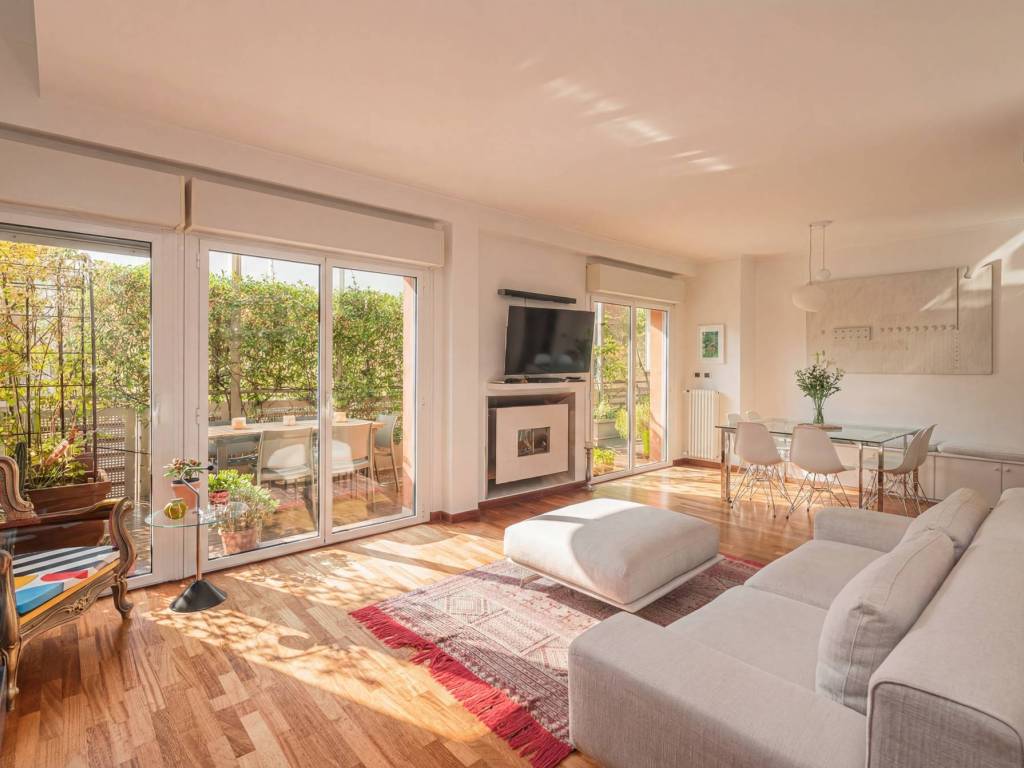 appartamento in vendita a Milano in zona Stadera