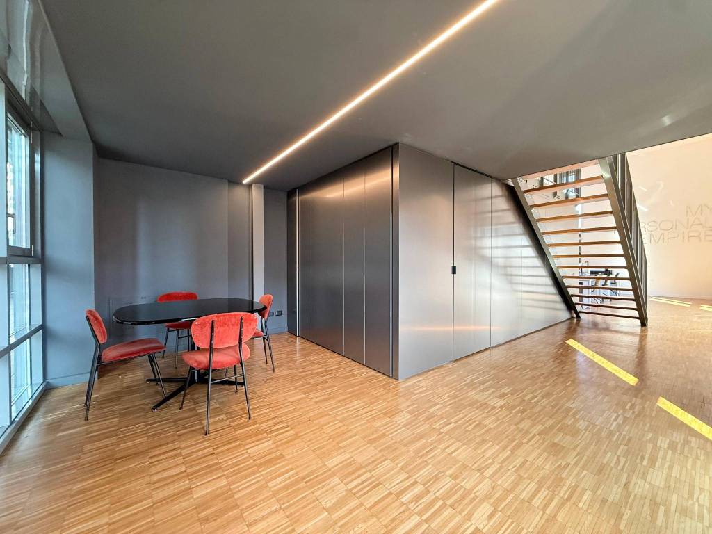 appartamento in vendita a Milano in zona Vigentino