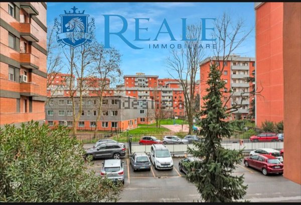 appartamento in vendita a Milano in zona Baggio