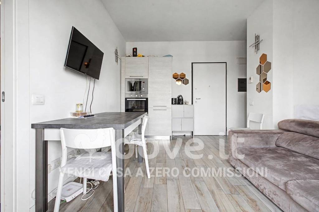 appartamento in vendita a Milano in zona Bovisa