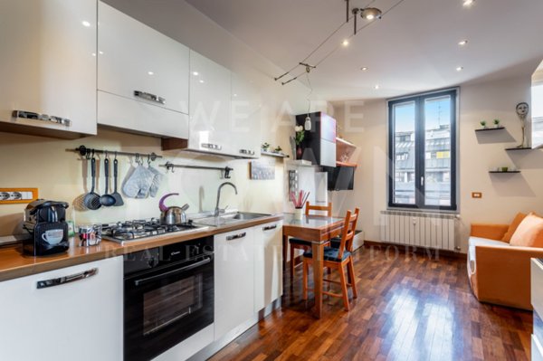 appartamento in vendita a Milano in zona Isola