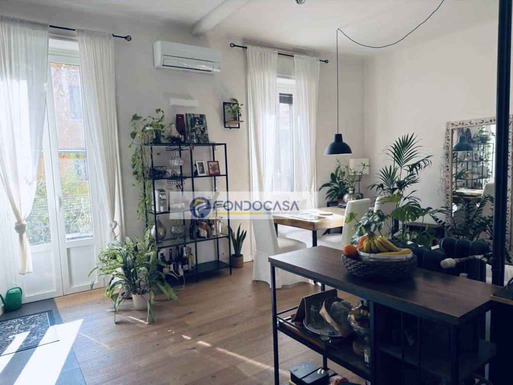 appartamento in vendita a Milano in zona Calvairate