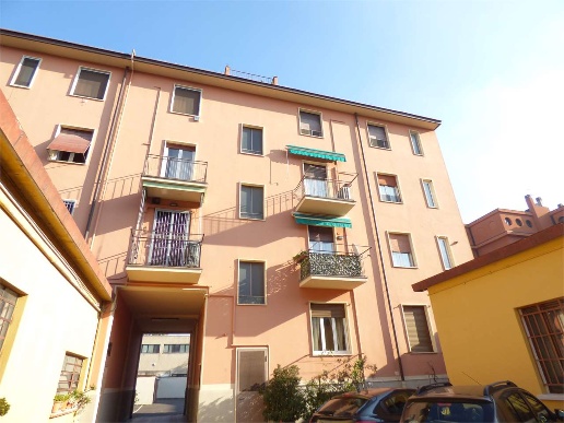 appartamento in vendita a Milano in zona Dergano