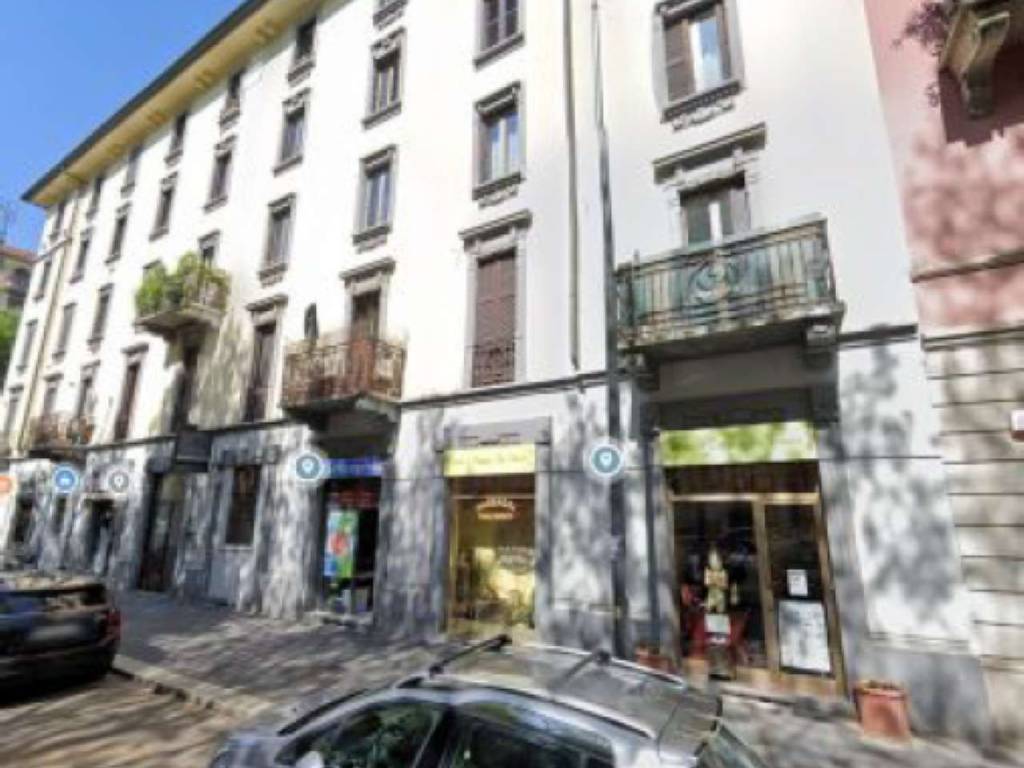 negozio in vendita a Milano in zona Isola
