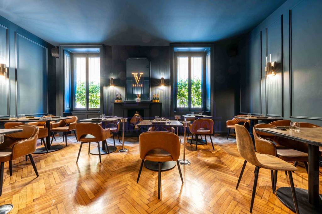 negozio in vendita a Milano in zona Porta Romana