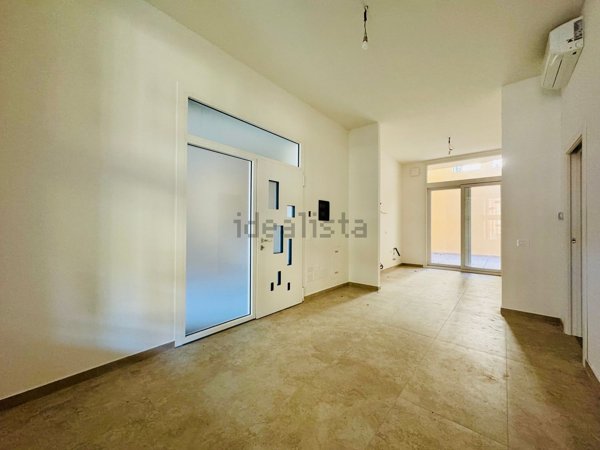 appartamento in vendita a Milano in zona Porta Genova