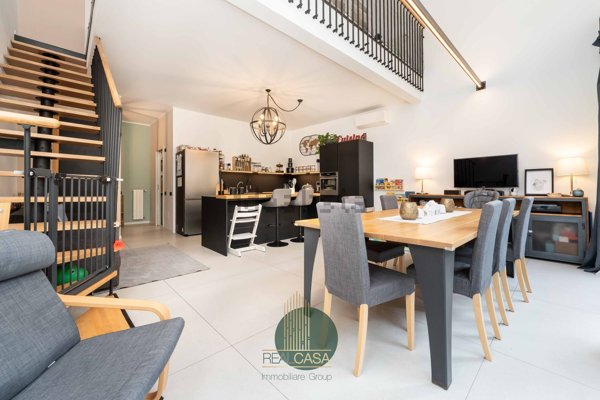 appartamento in vendita a Milano in zona Lorenteggio