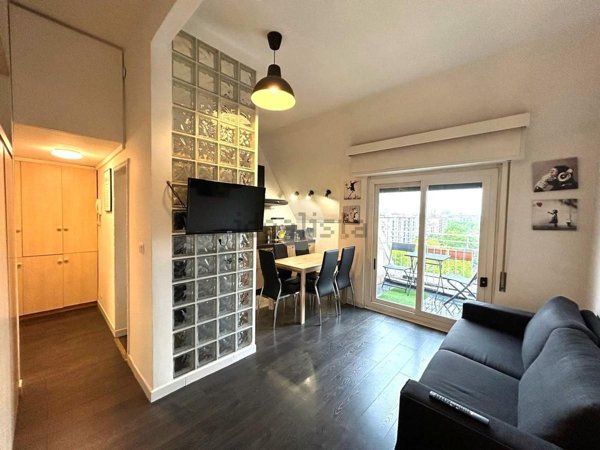 appartamento in vendita a Milano in zona Porta Vittoria