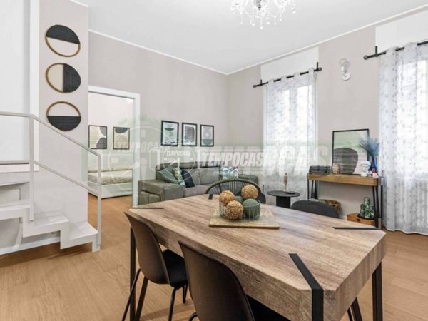 appartamento in vendita a Milano in zona Stadera