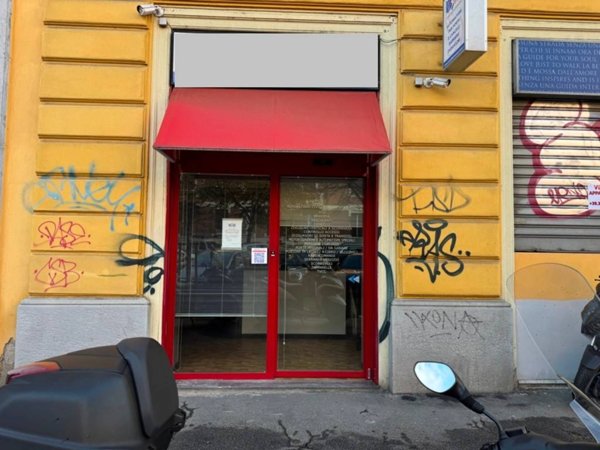negozio in vendita a Milano in zona Isola