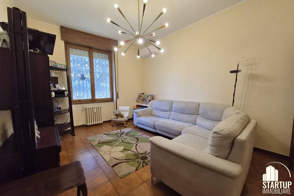 appartamento in vendita a Milano in zona Dergano