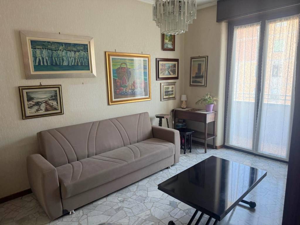 appartamento in vendita a Milano in zona Porta Vittoria